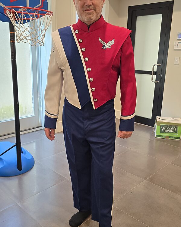 The Tekia uniform, full length